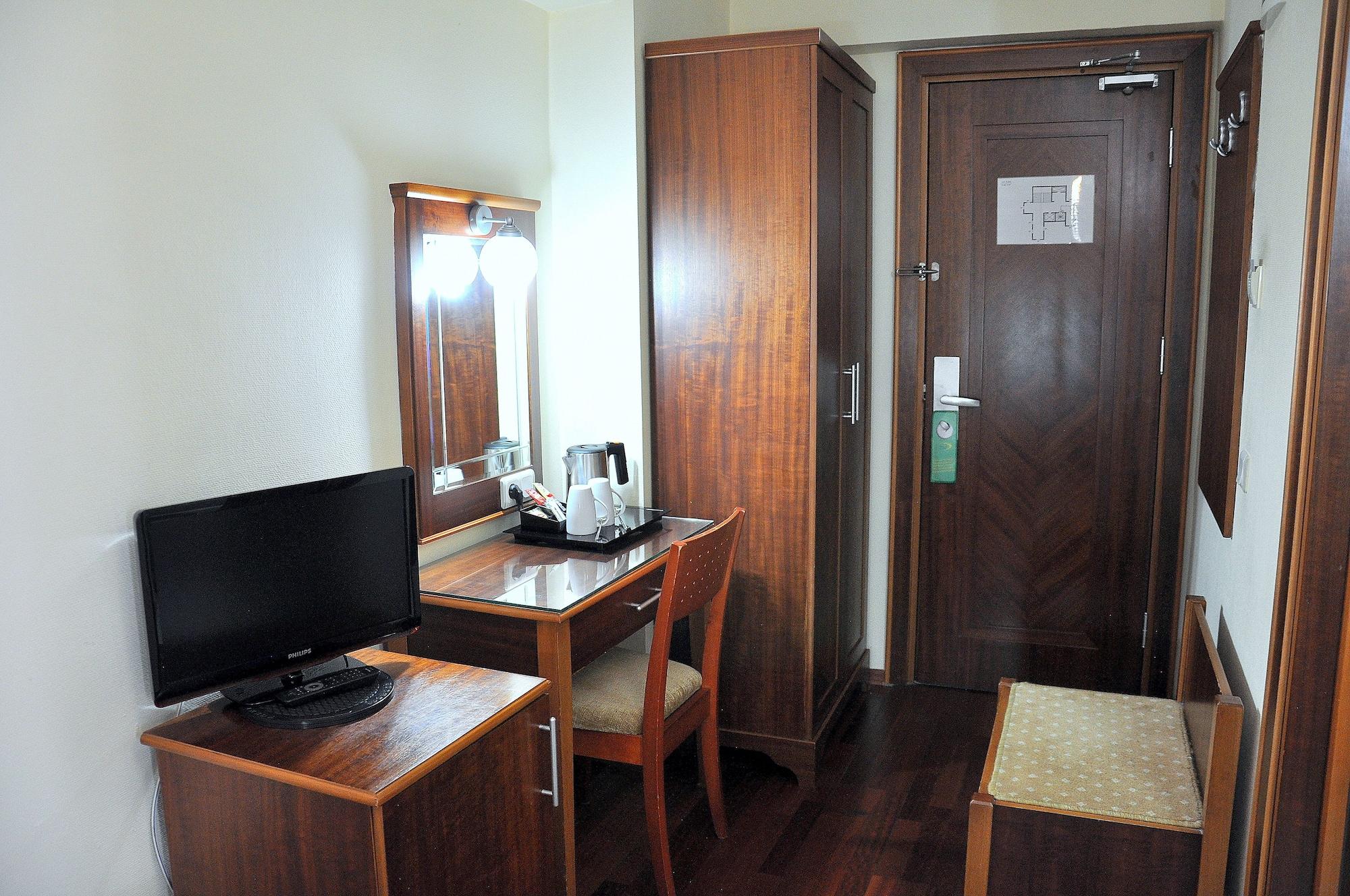 Hotel Centrum Истанбул Екстериор снимка