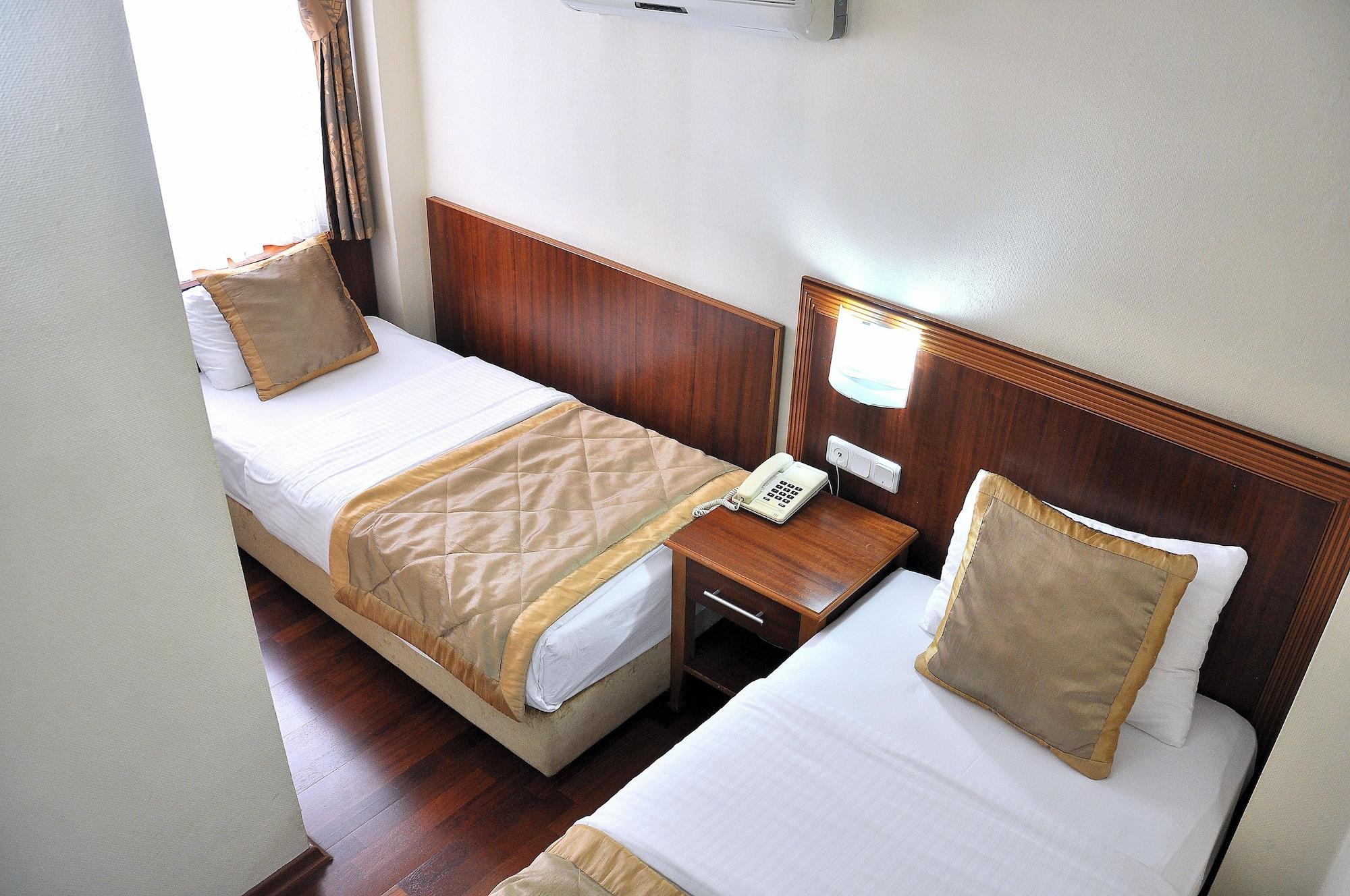 Hotel Centrum Истанбул Екстериор снимка
