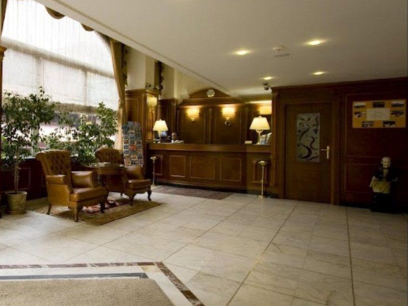 Hotel Centrum Истанбул Екстериор снимка